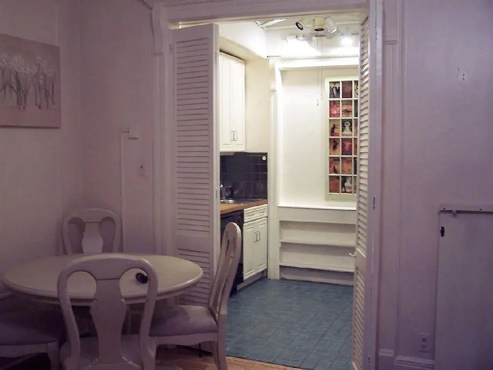 Upper West Side Brownstone Hotel New York